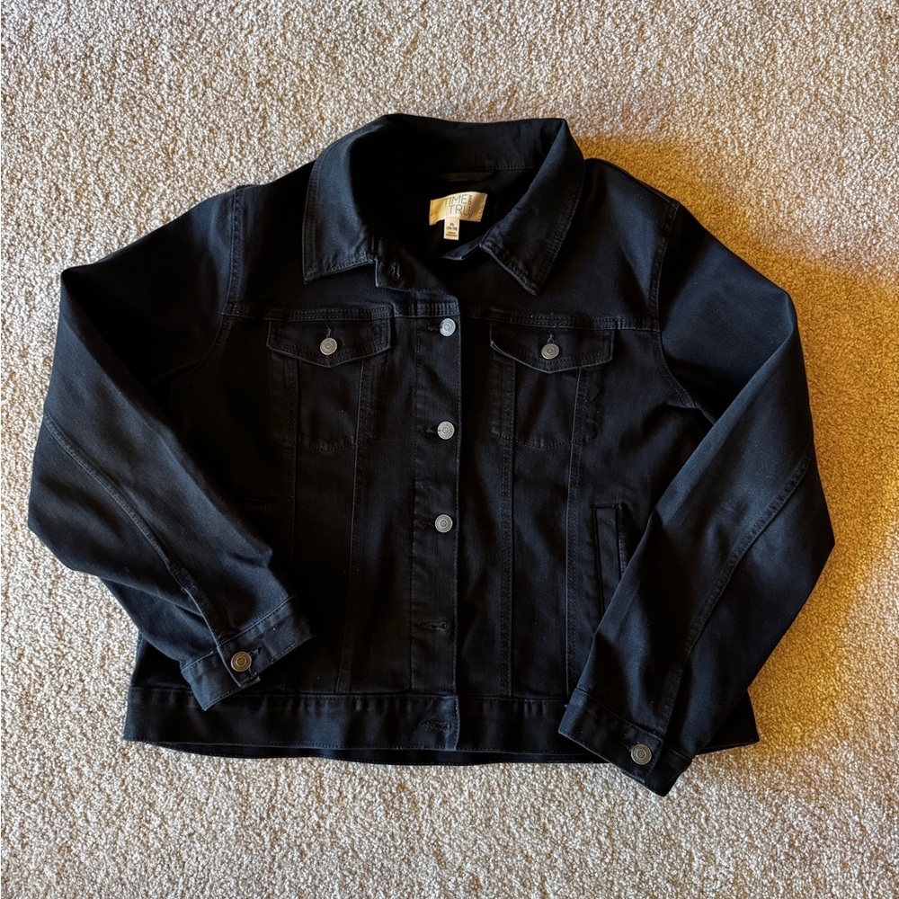 Time and Tru Black Jacket